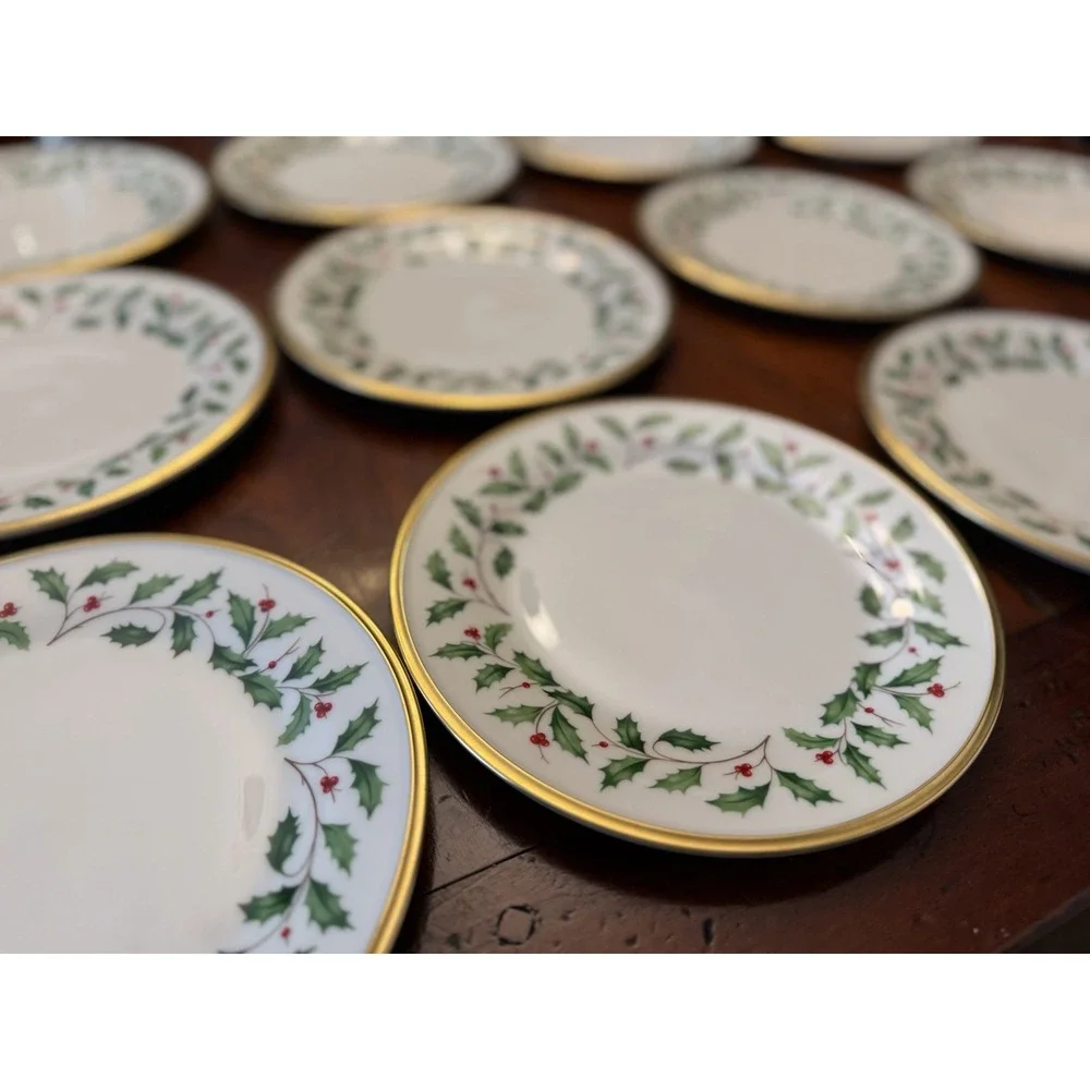 Set of 4 Lenox Holiday Salad Plates 8